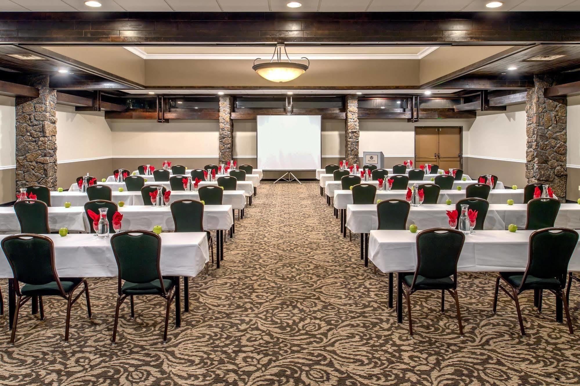 Red Lion Hotel Kennewick Columbia Center Kültér fotó